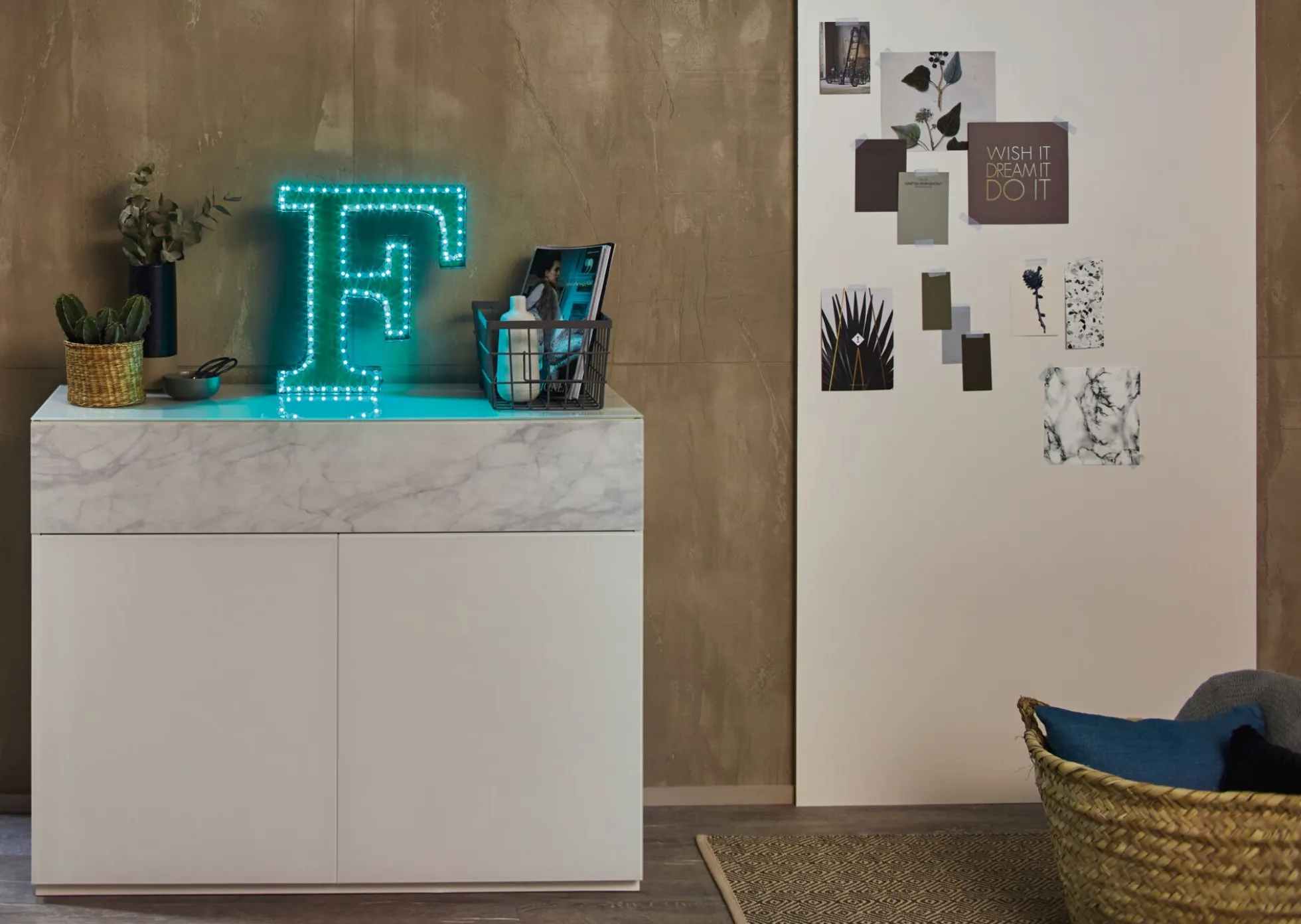 FlexLED LED Strip 3D - FlexLED LED Strip 3D 3m 19W 42 LEDs/m RGB 24VA