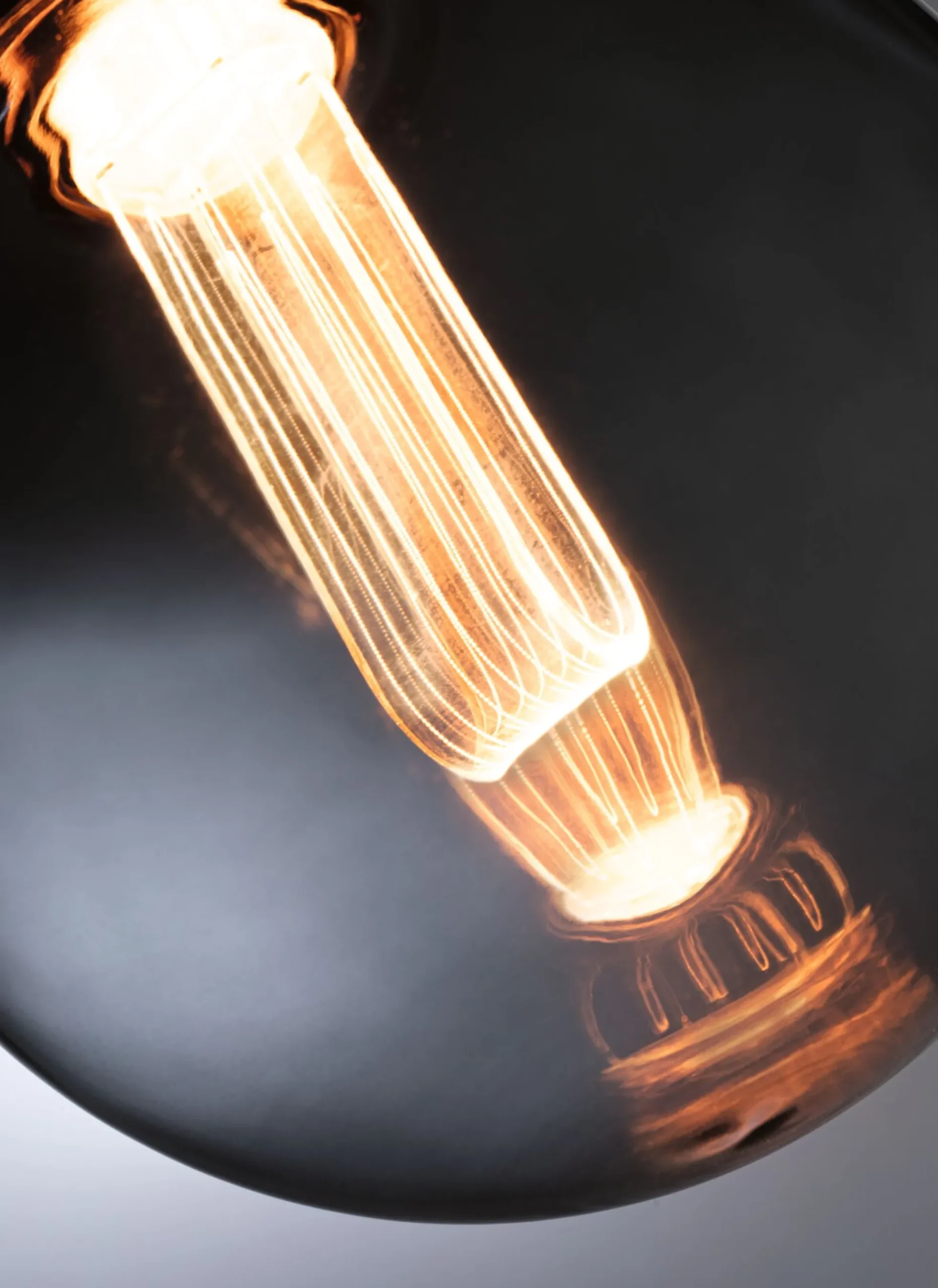 Inner Glow Edition LED Globe - Arc