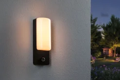 LED Außenwandleuchte - Bonnie Dämmerungsgesteuerter Bewegungsmelder (IR) insektenfreundlich und seewasserresistent