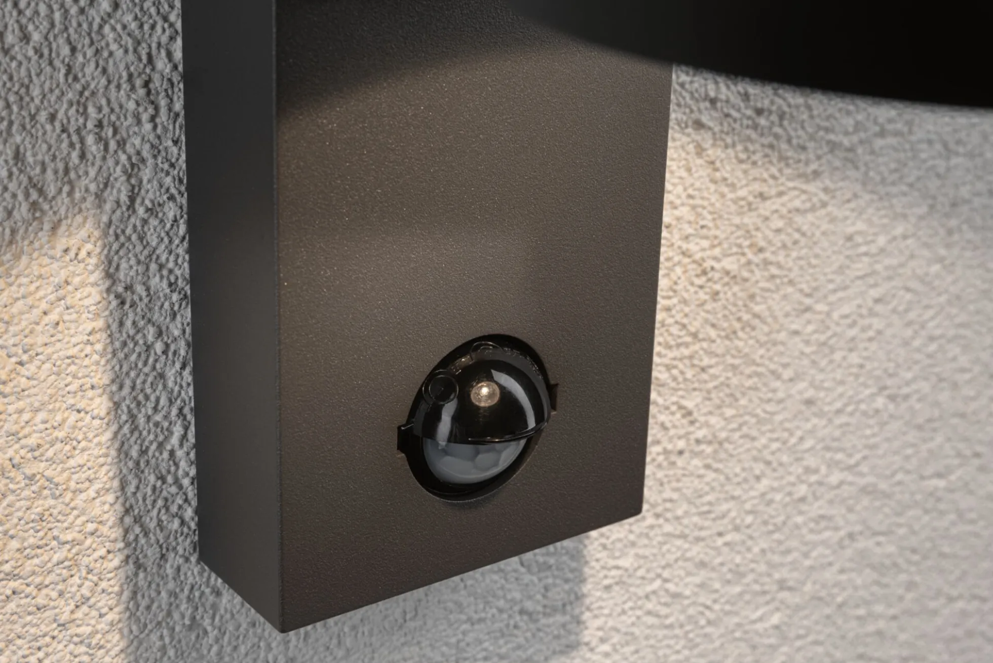 LED Außenwandleuchte - Capea Dämmerungsgesteuerter Bewegungsmelder (IR)