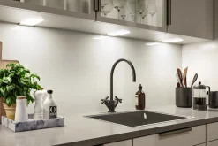 LED Unterschrankleuchte - Bredo Näherungsensor 3er-Set