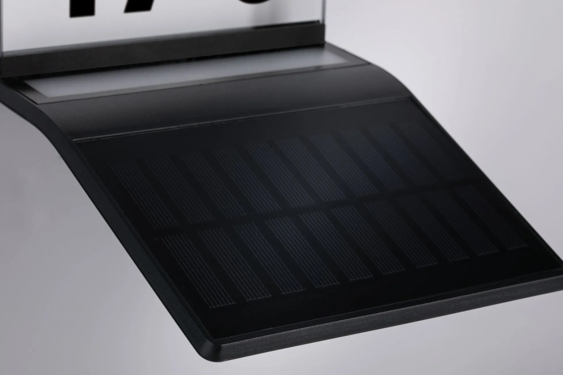 Solar LED Hausnummernleuchte - Yoko Dämmerungsgesteuerter Bewegungsmelder (IR)