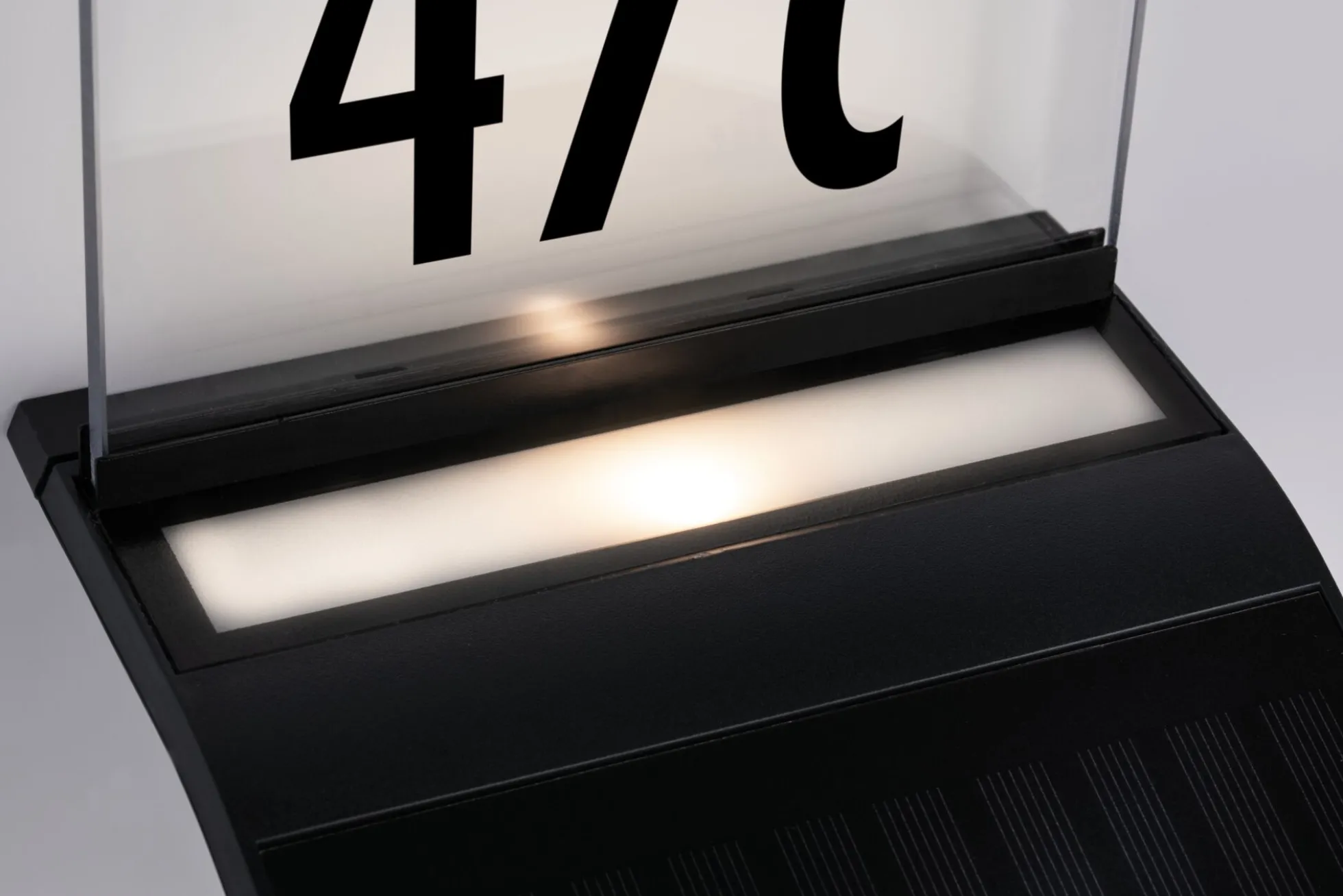 Solar LED Hausnummernleuchte - Yoko Dämmerungsgesteuerter Bewegungsmelder (IR)
